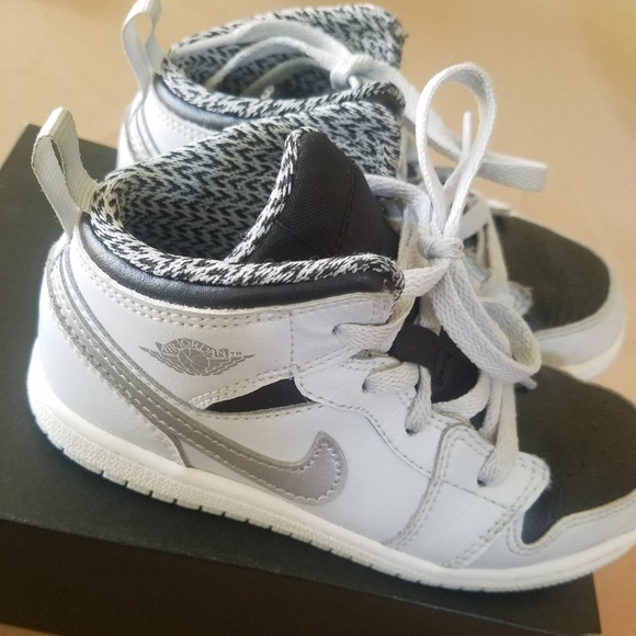 Jordan - Picture 3 of 3